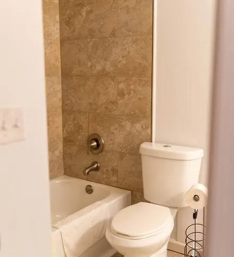 North Ocean Newly Remodeled Apartment